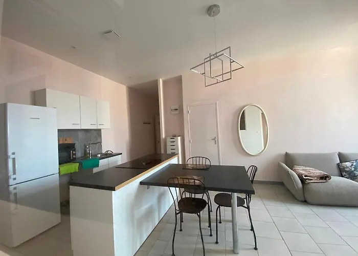 Apartmán P3 Nimes, 7 Rue Jean Baptiste Godin