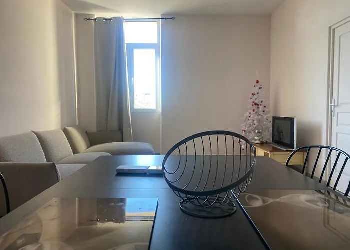 Apartmán P3 Nimes, 7 Rue Jean Baptiste Godin