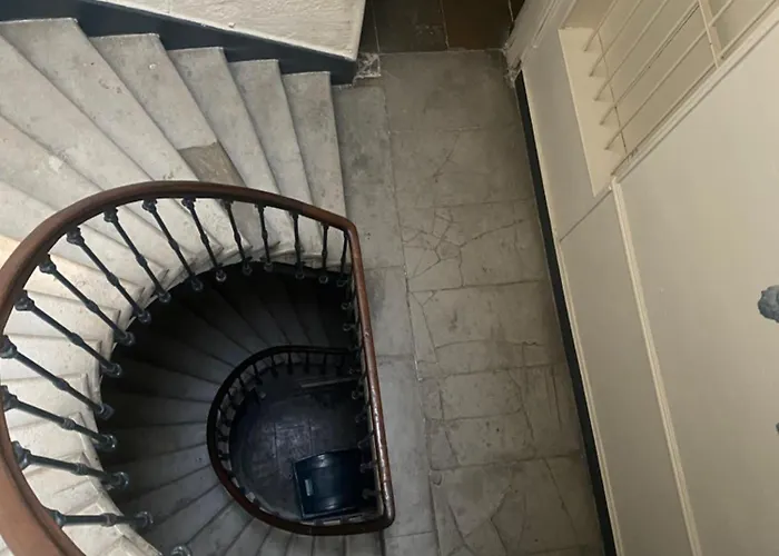 P3 Nimes, 7 Rue Jean Baptiste Godin *